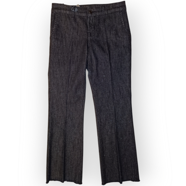 Pantalón vaquero negro con hilo plateado. - Imagen 3