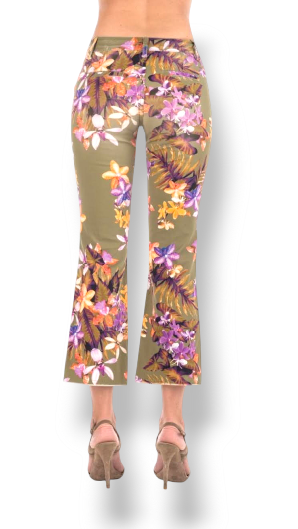 pantalon.cropped.flores.verde.