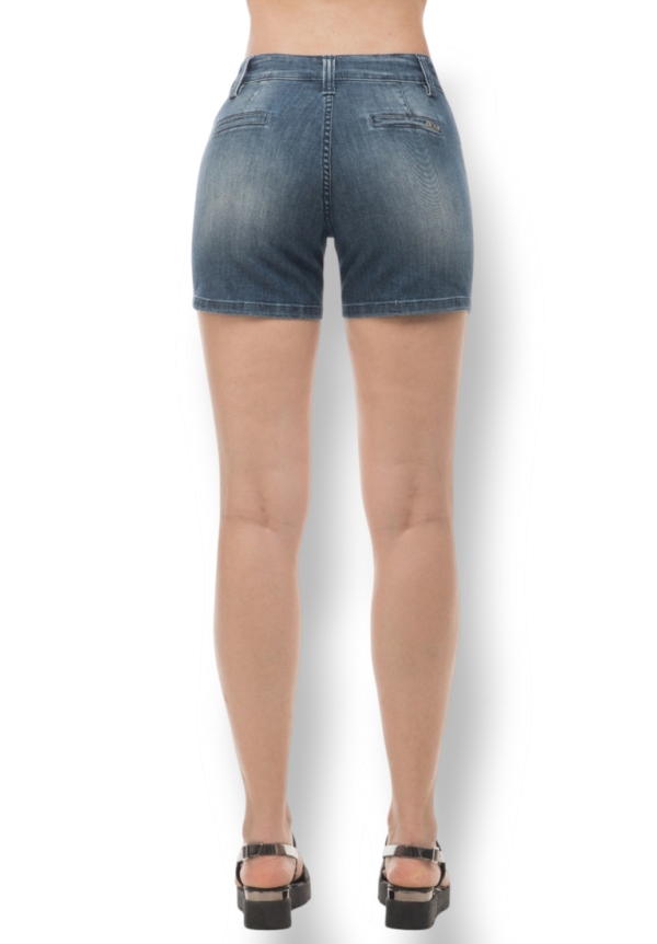 Short denim old used. - Imagen 4