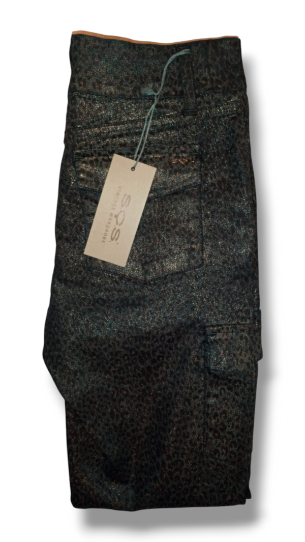 Pantalón cargo metalizado. - Imagen 5