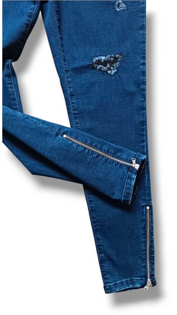 Pantalón Vaquero Skinny Distressed con Cremalleras - Imagen 4
